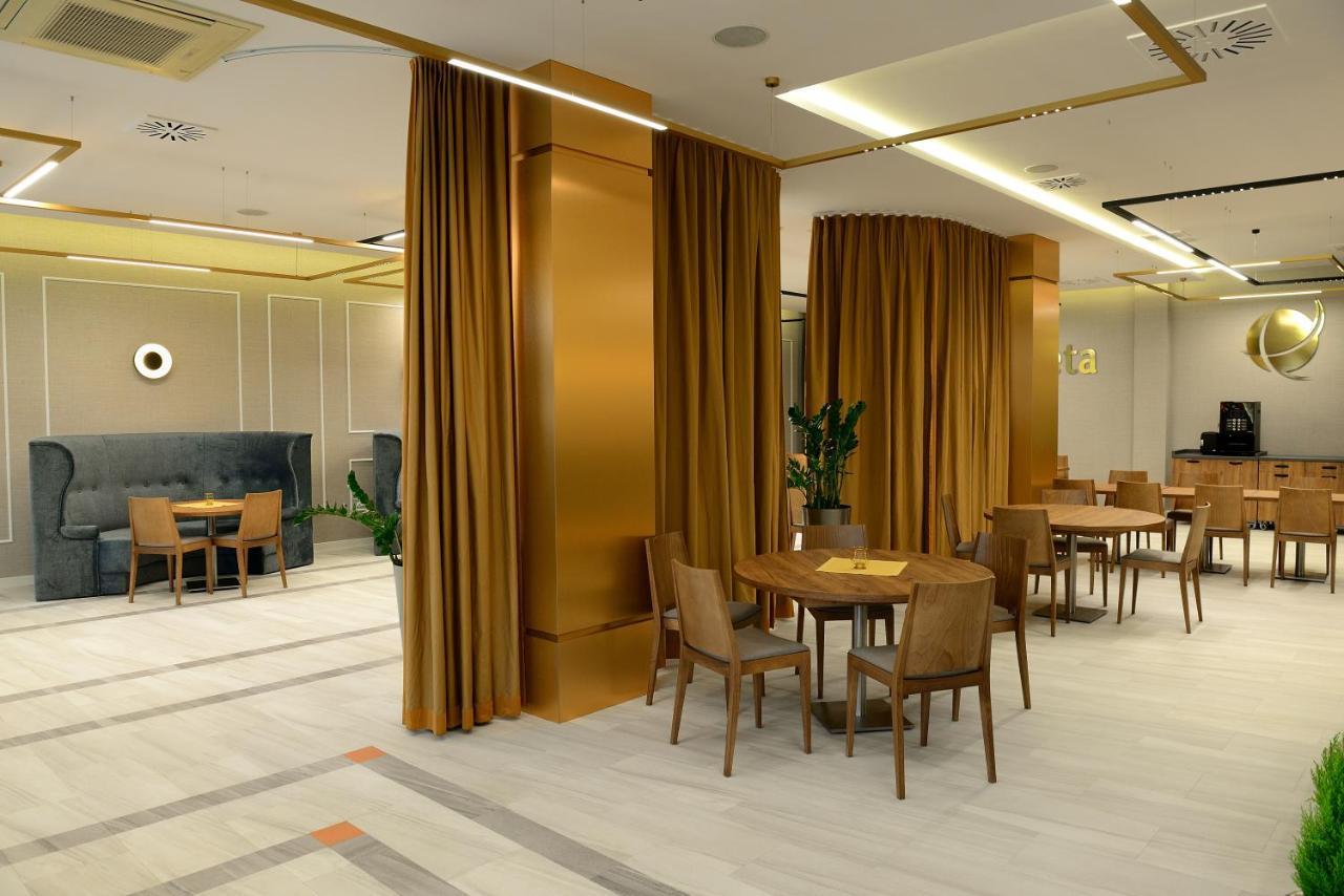 Quest Hotel - Dawniej Hotel Planeta Бжеско Экстерьер фото